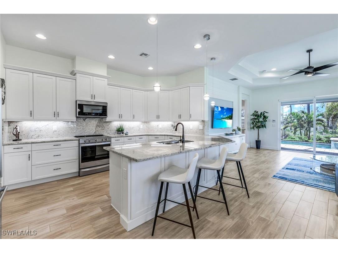 6408 Arriba Avenue Naples FL 34113 224078573 image1