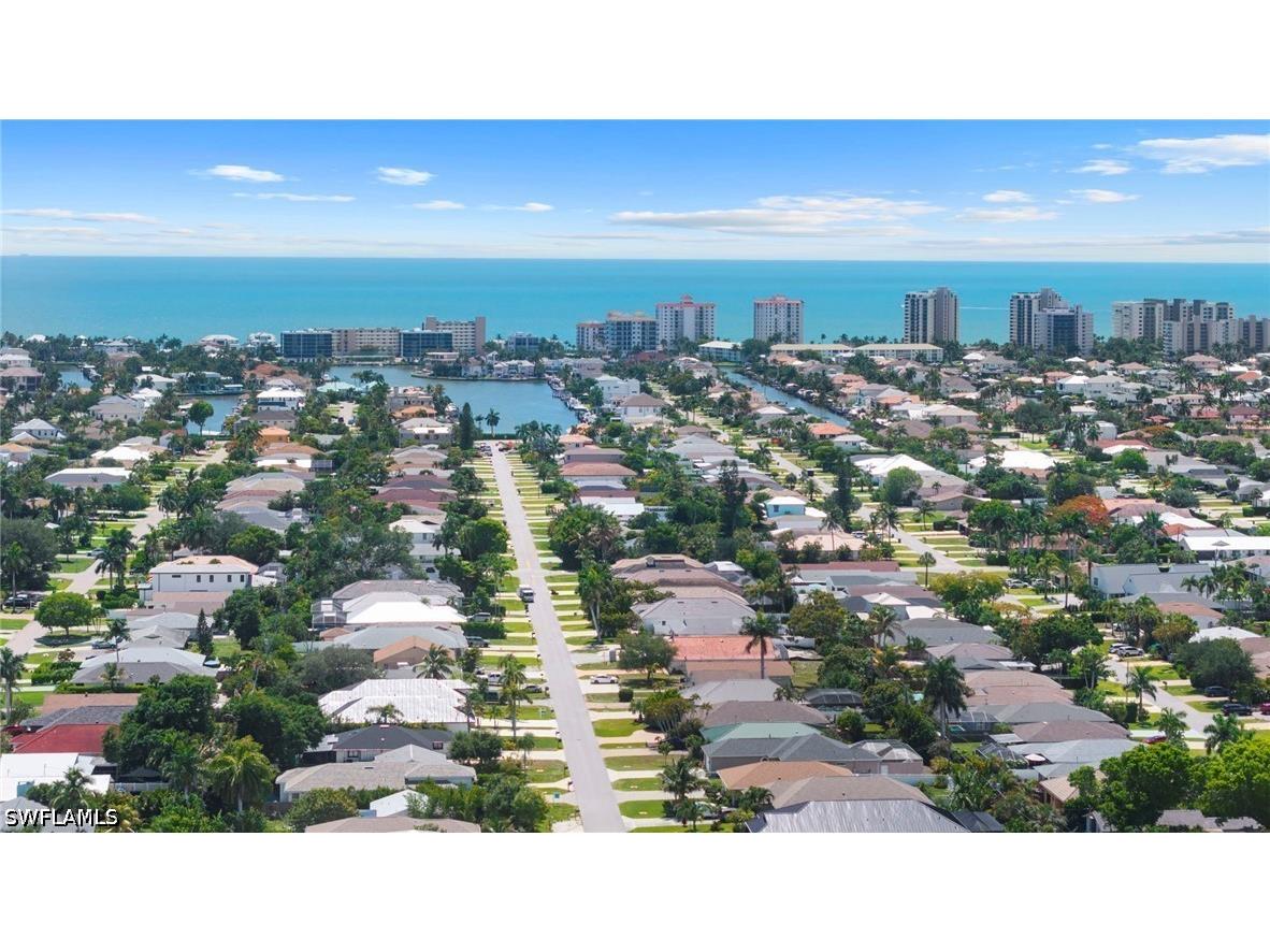 641 105th Avenue N Naples FL 34108 226020627 image2