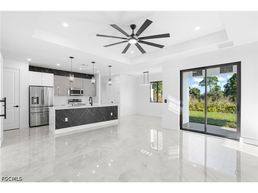 641 Camilla Street E Lehigh Acres FL 33974 2026024758 image2