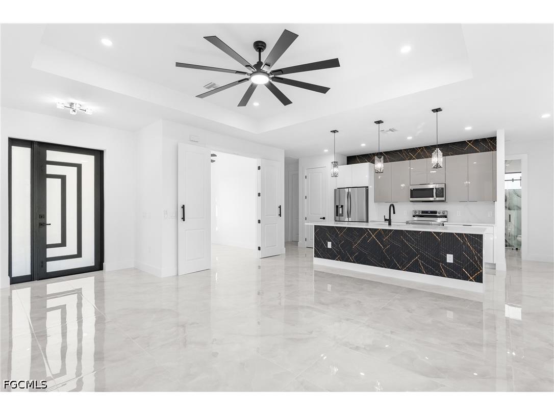641 Camilla Street E Lehigh Acres FL 33974 2026024758 image3
