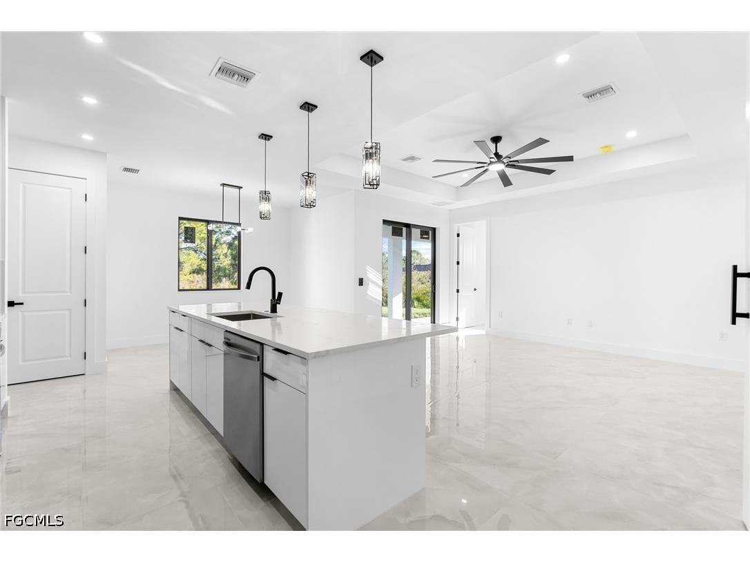 641 Camilla Street E Lehigh Acres FL 33974 2026024758 image7