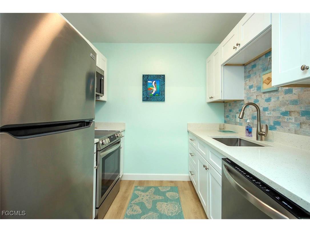 641 Periwinkle Way #A3 Sanibel FL 33957 2025002399 image10