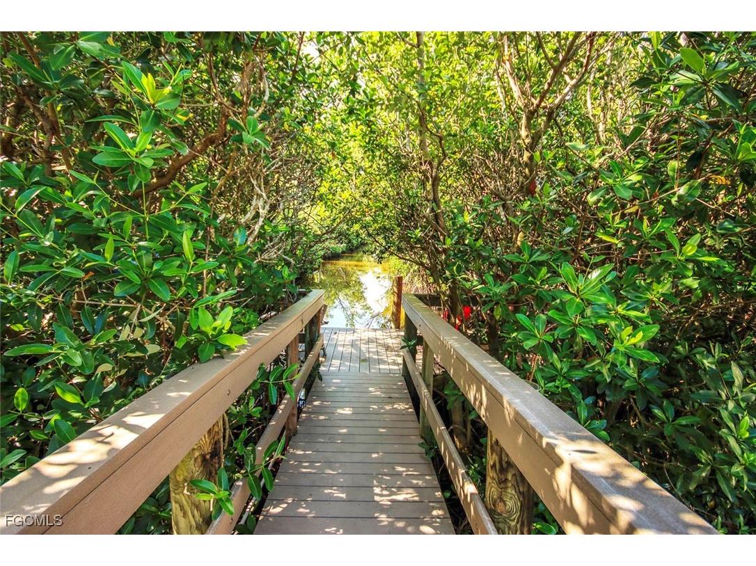 641 Periwinkle Way #A3 Sanibel FL 33957 2025002399 image21