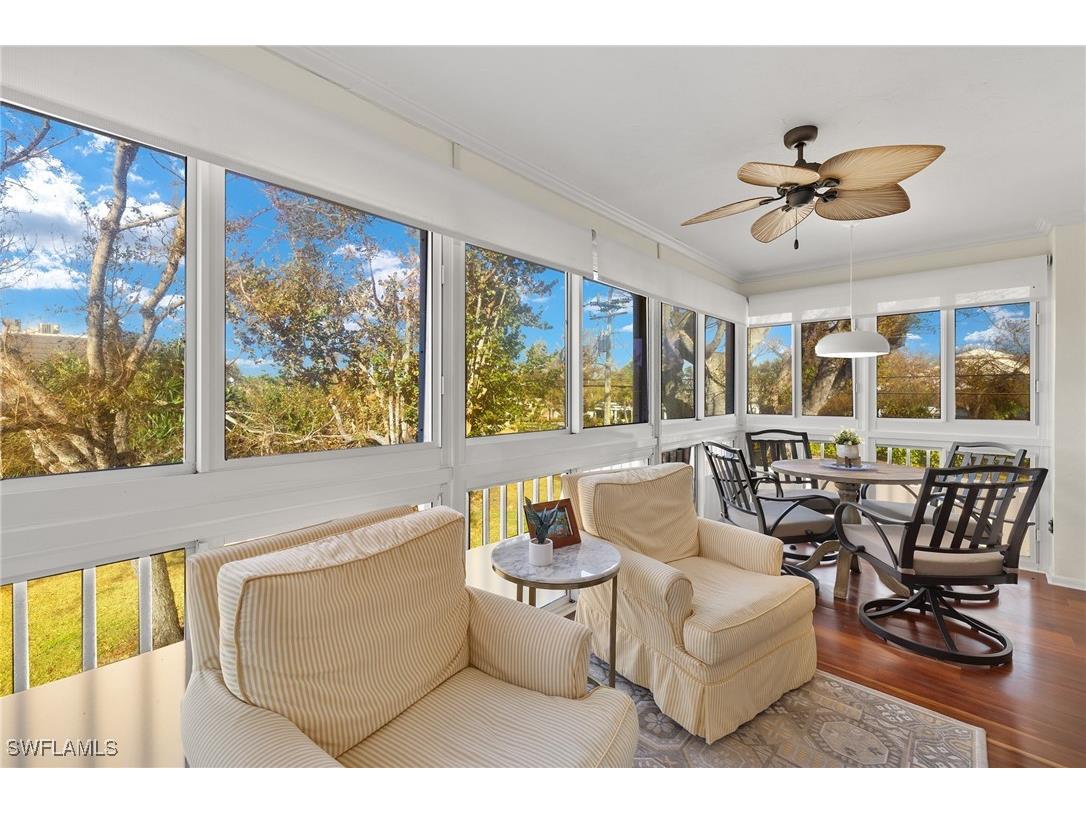 641 Periwinkle Way #B5 Sanibel FL 33957 224083532 image1