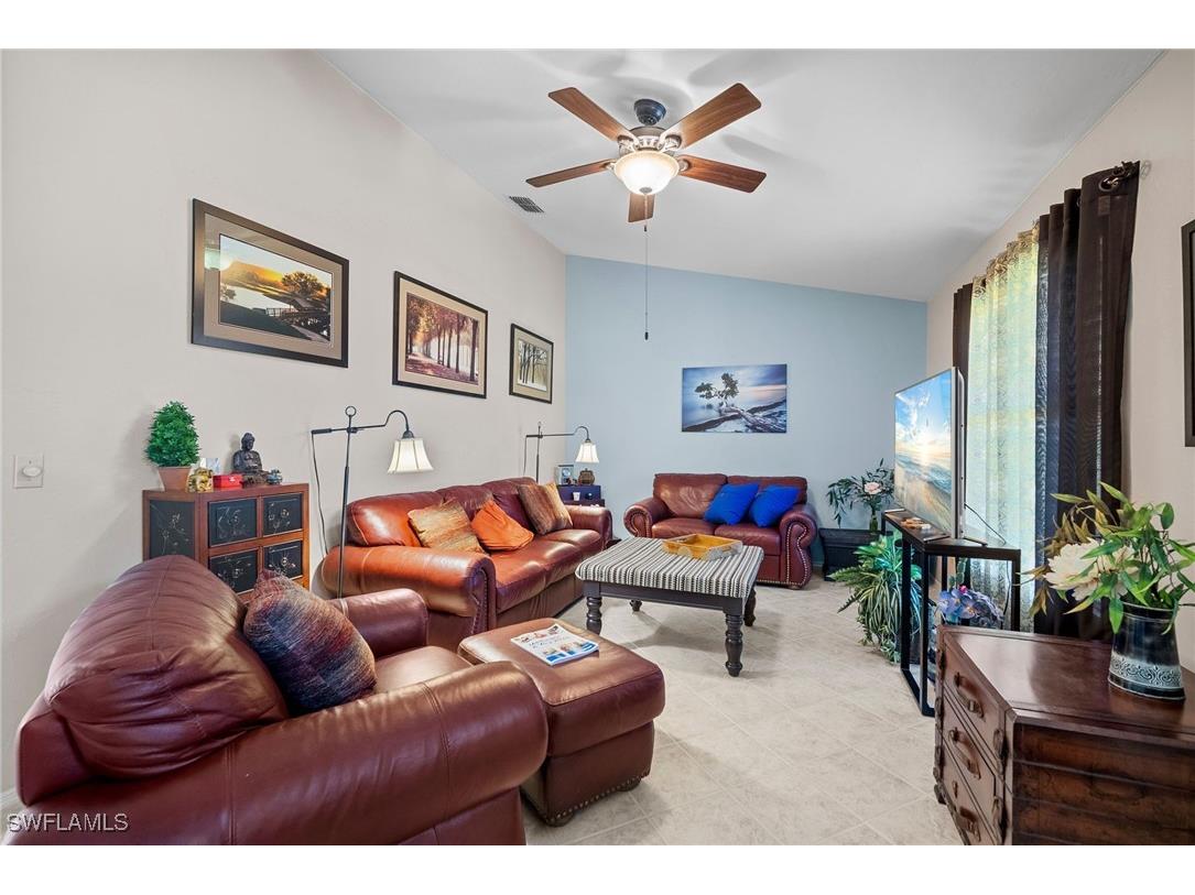 641 SW 9th Avenue Cape Coral FL 33991 225079254 image3