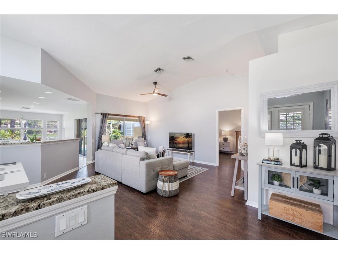641 Saint Andrews Boulevard #108-1 Naples FL 34113 226011905 image2