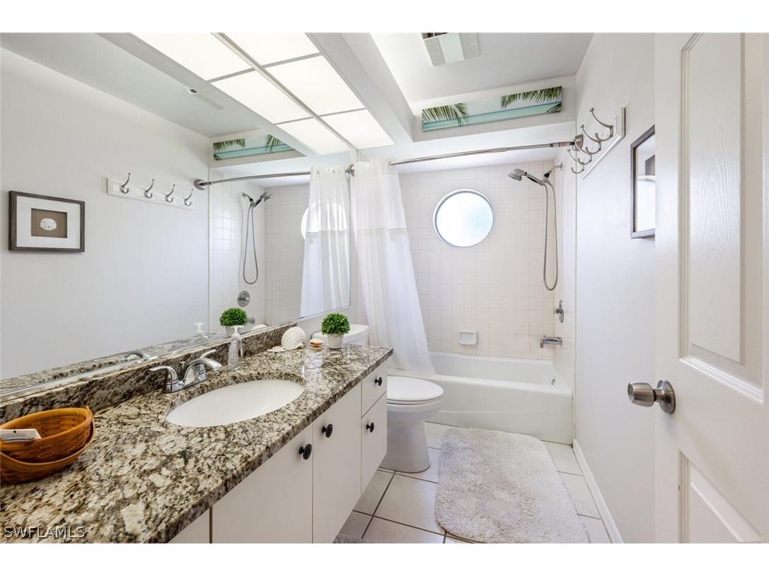 641 Saint Andrews Boulevard #108-1 Naples FL 34113 226011905 image24