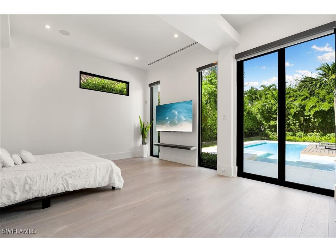 641 Starboard Drive Naples FL 34103 225078834 image10