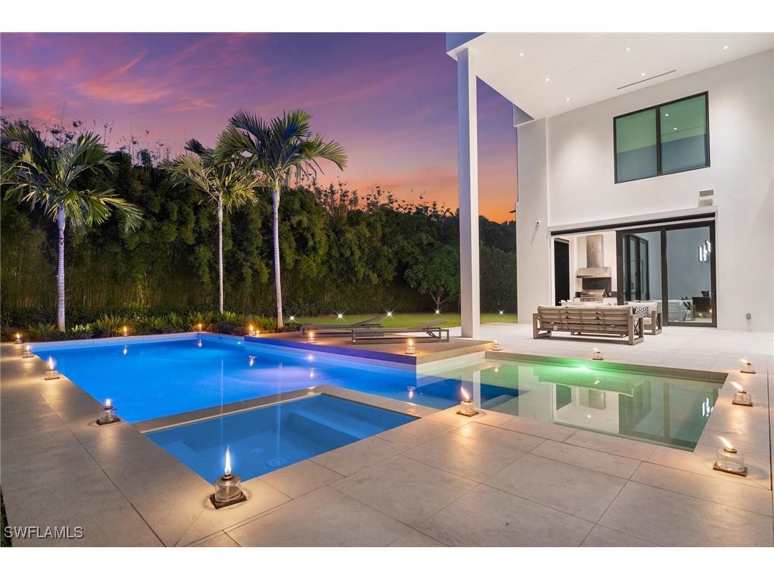 641 Starboard Drive Naples FL 34103 225078834 image2