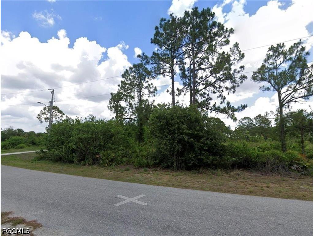 641 Wabasso Avenue S Lehigh Acres FL 33974 2026031690 image3