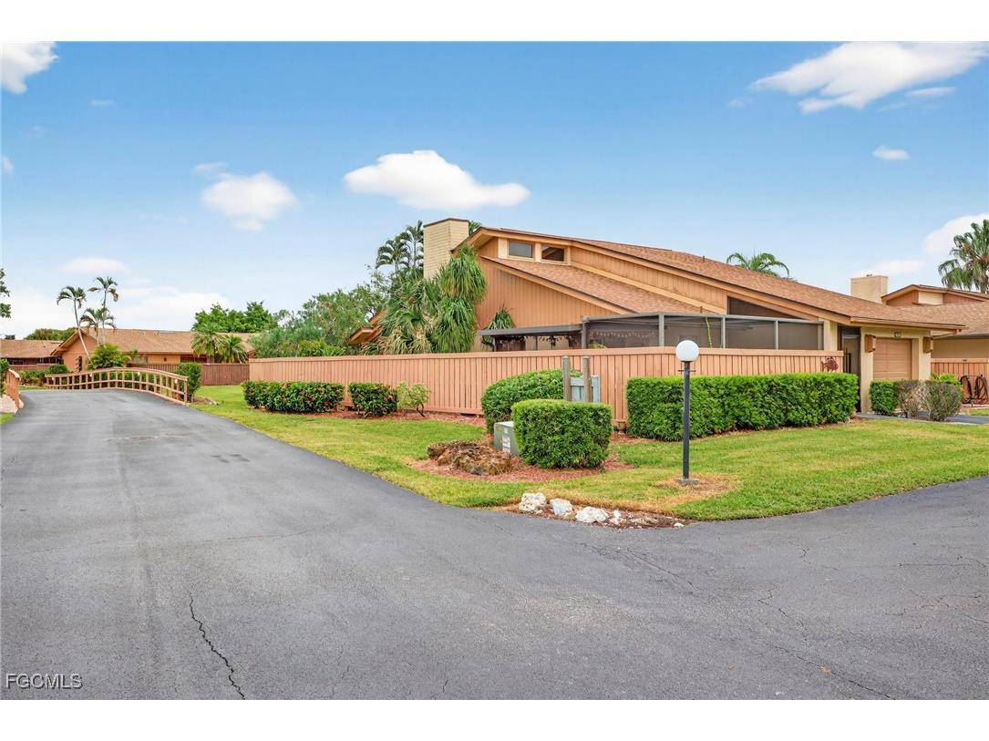 6411 Royal Woods Drive Fort Myers FL 33908 2025017275 image25