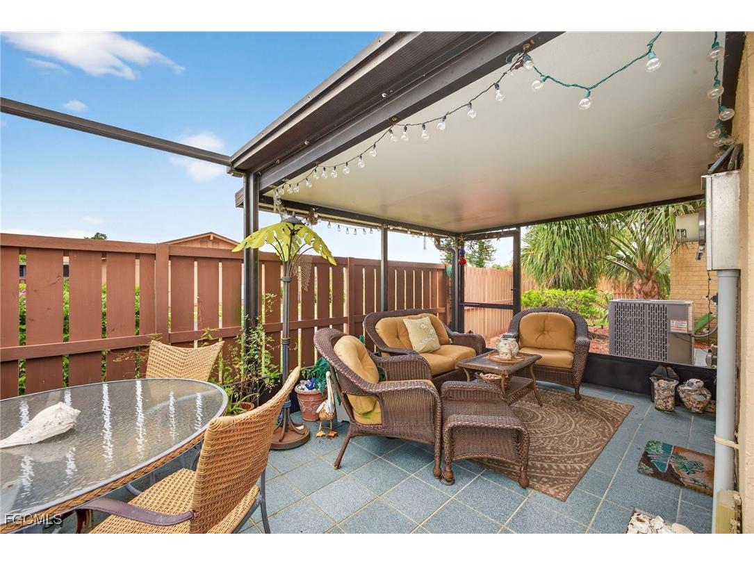 6411 Royal Woods Drive Fort Myers FL 33908 2025017275 image28