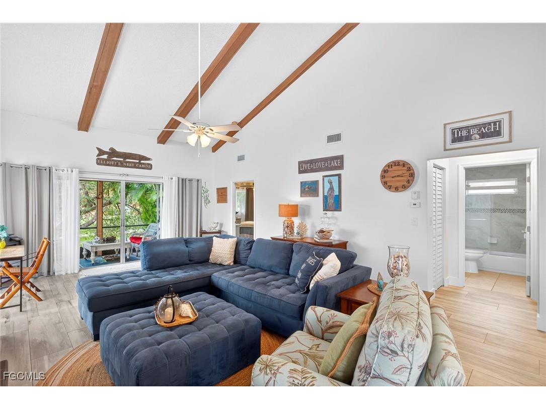 6411 Royal Woods Drive Fort Myers FL 33908 2025017275 image5