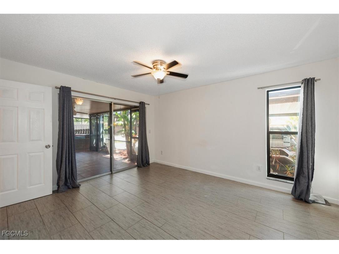6414 Royal Woods Drive Fort Myers FL 33908 2025018553 image14