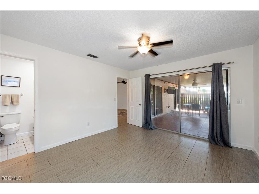 6414 Royal Woods Drive Fort Myers FL 33908 2025018553 image16