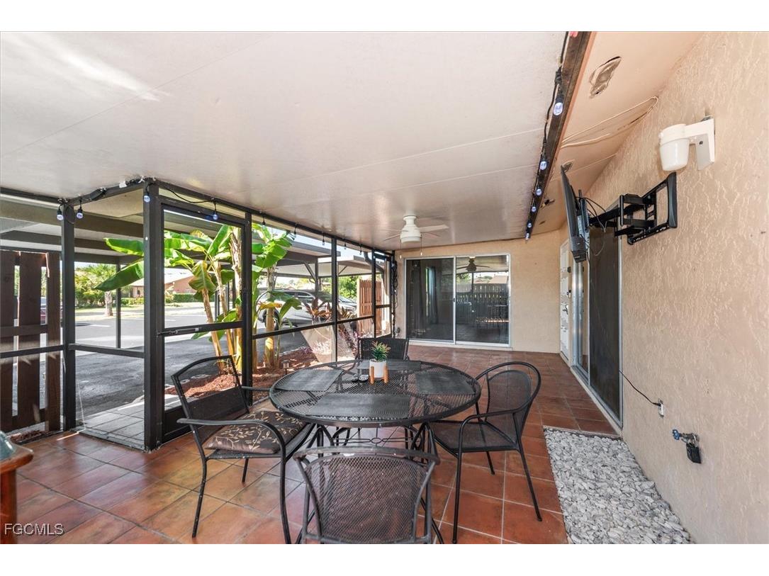 6414 Royal Woods Drive Fort Myers FL 33908 2025018553 image23