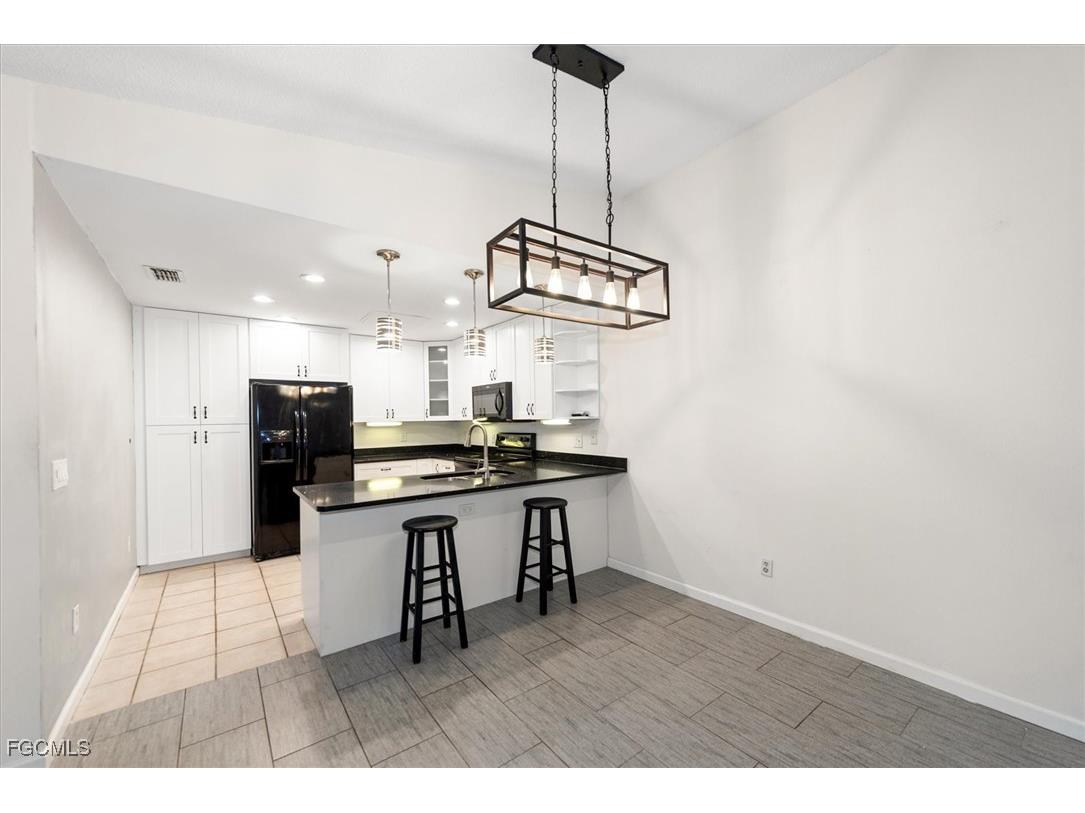 6414 Royal Woods Drive Fort Myers FL 33908 2025018553 image6