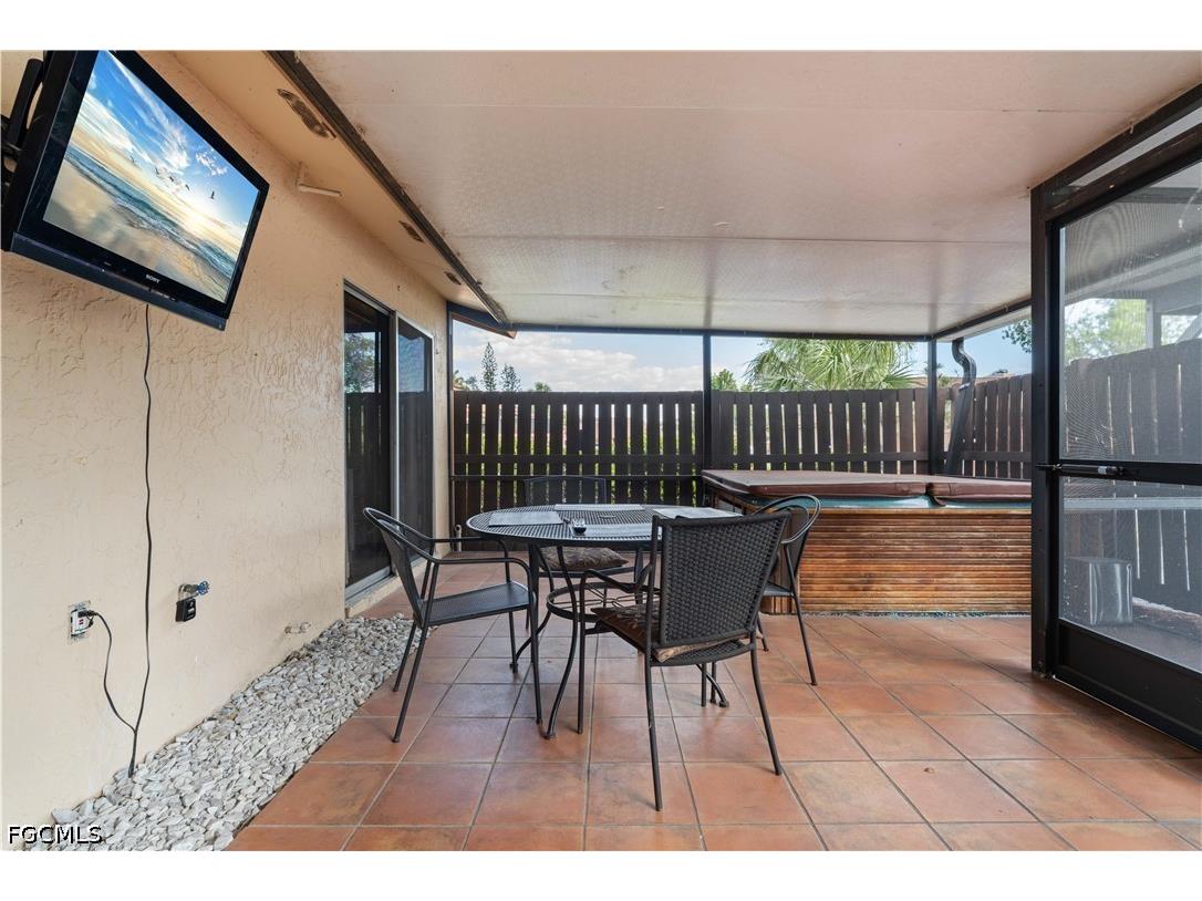 6414 Royal Woods Drive Fort Myers FL 33908 2026020186 image28