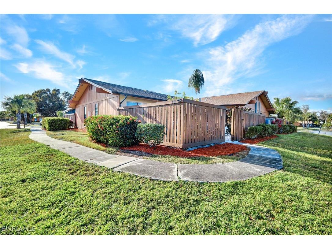 6416 Royal Woods Drive Fort Myers FL 33908 226000828 image13