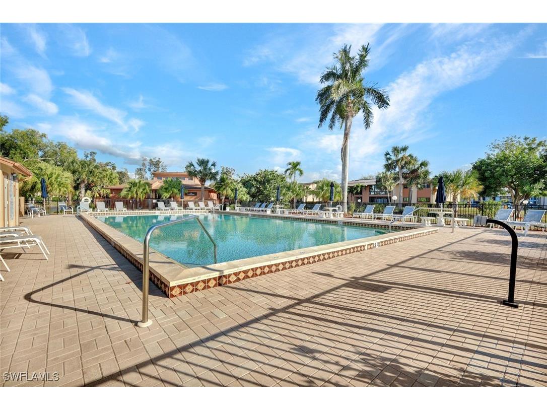 6416 Royal Woods Drive Fort Myers FL 33908 226000828 image17