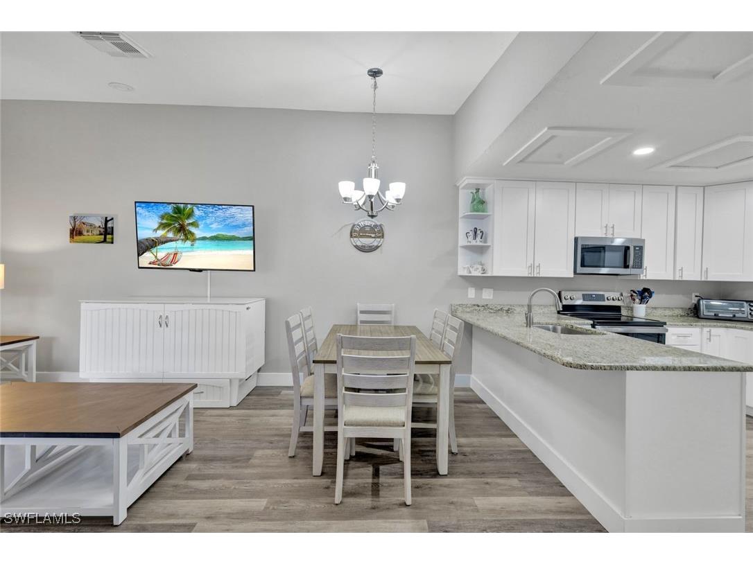 6416 Royal Woods Drive Fort Myers FL 33908 226000828 image3