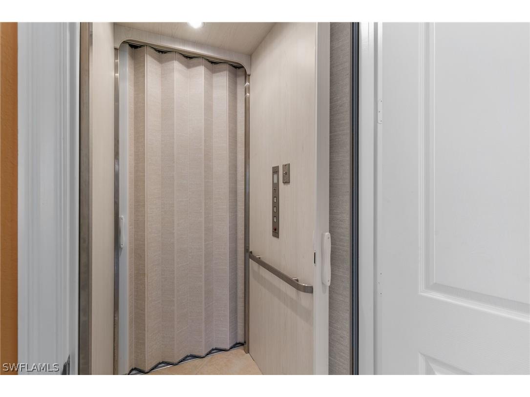 6417 Legacy Circle #1504 Naples FL 34113 226006806 image36