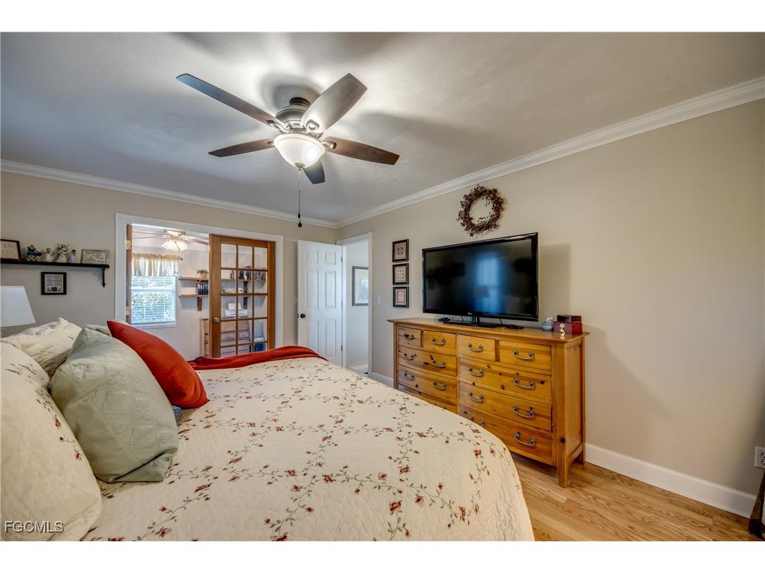 6419 Ben Hogan Circle North Fort Myers FL 33917 2025016005 image29