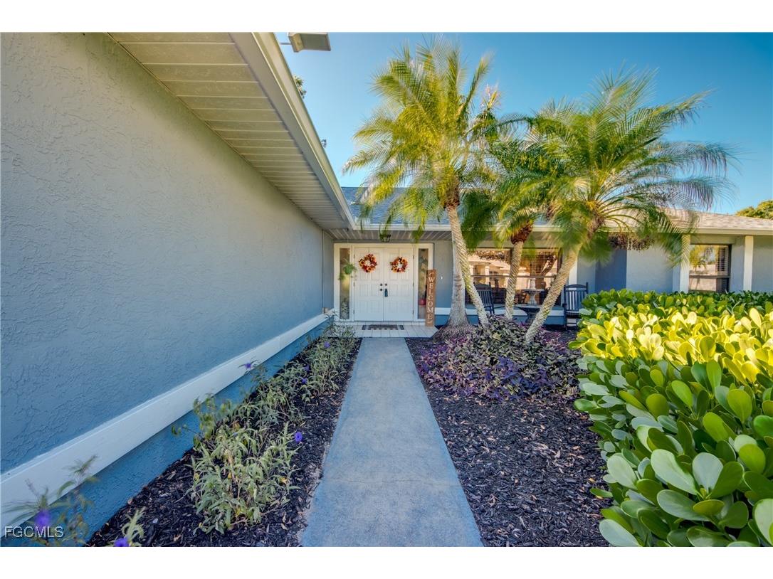 6419 Ben Hogan Circle North Fort Myers FL 33917 2025016005 image5