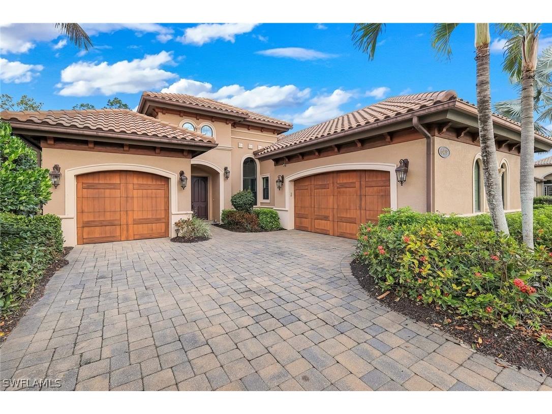 6419 Vivaldi Court Naples FL 34113 226009929 image1