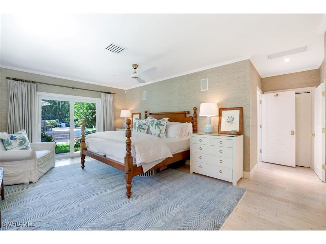 642 6th Avenue N Naples FL 34102 225067478 image12