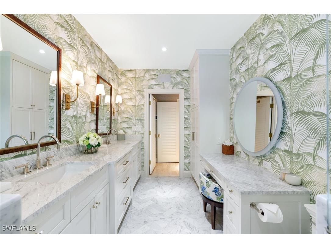 642 6th Avenue N Naples FL 34102 225067478 image15