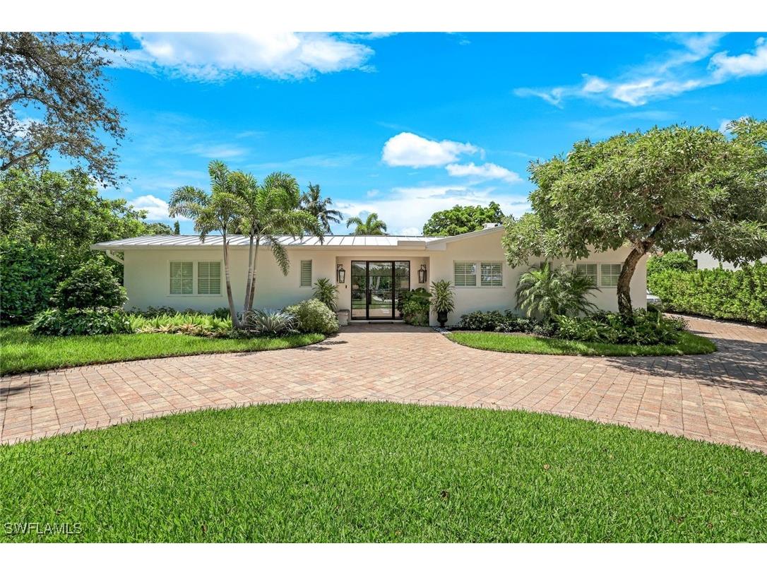642 6th Avenue N Naples FL 34102 225067478 image2