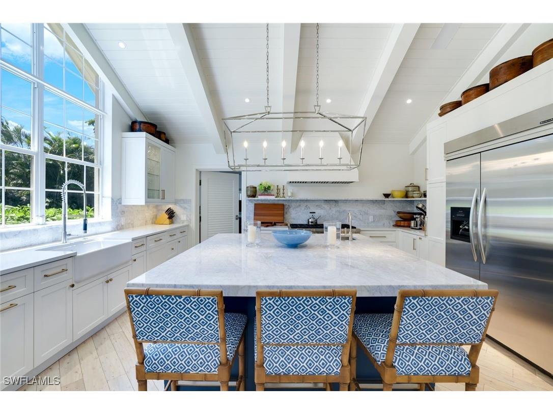 642 6th Avenue N Naples FL 34102 225067478 image9