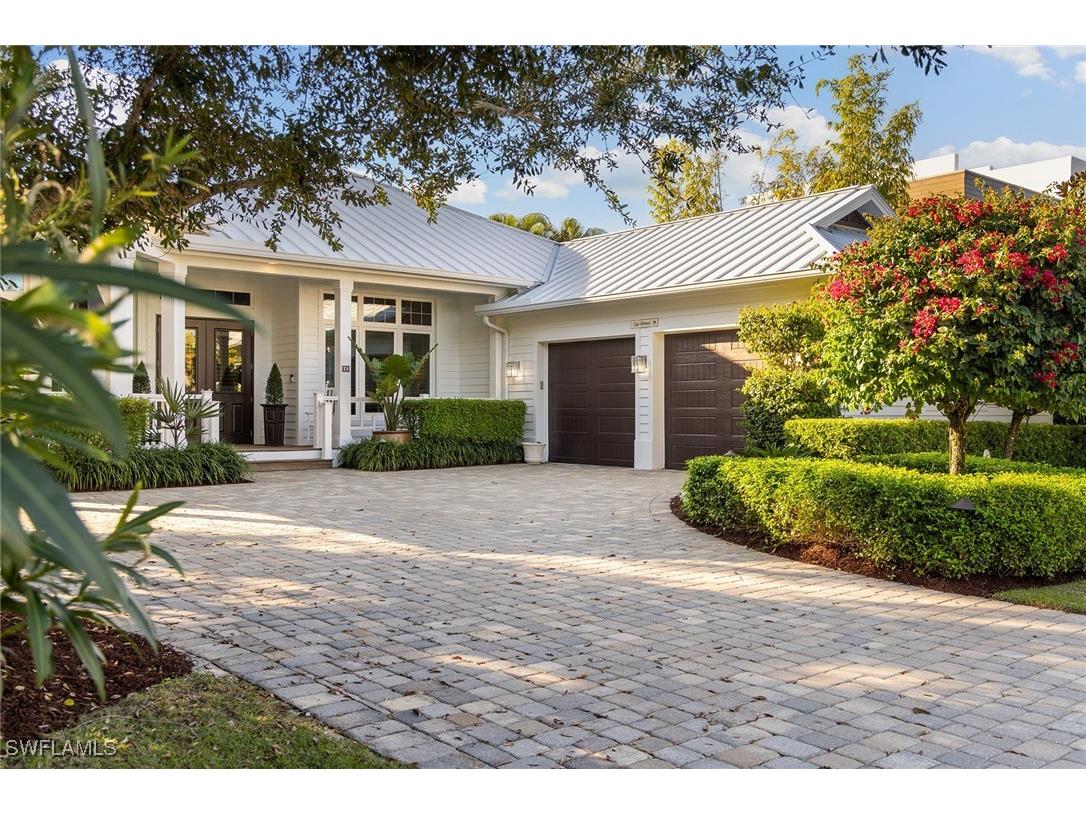 642 Bougainvillea Road Naples FL 34102 225074461 image1