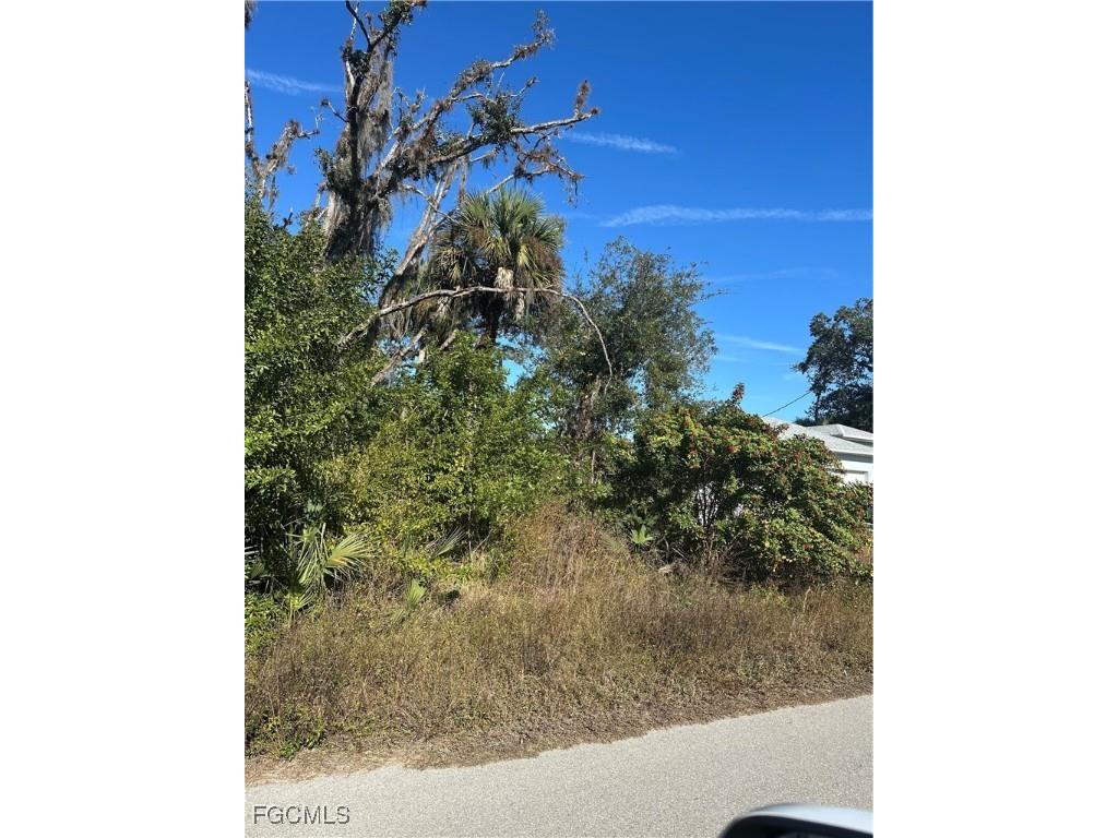642 Kleinart Drive Lehigh Acres FL 33972 2026000454 image6