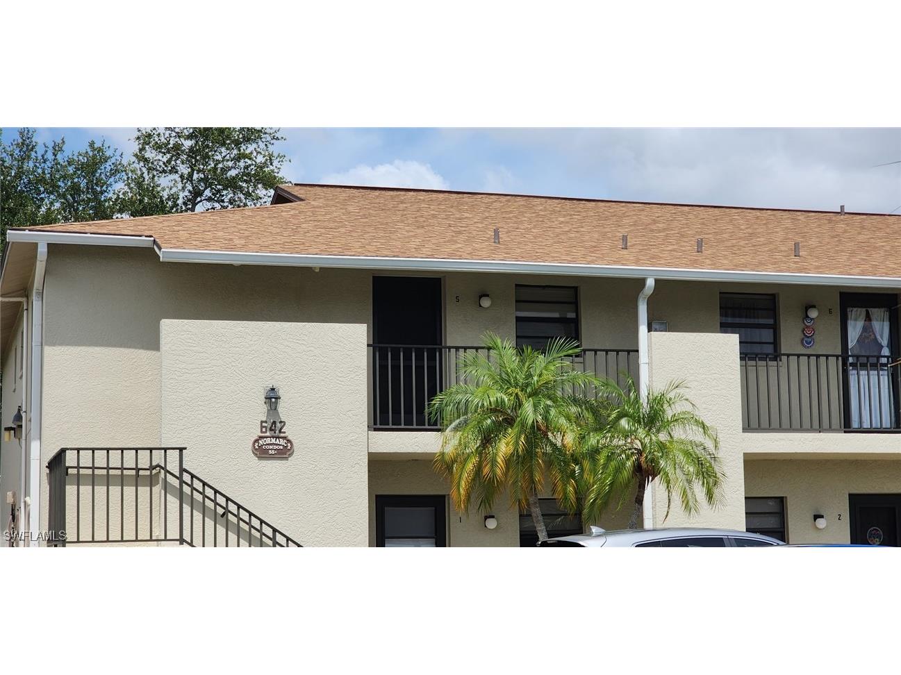 642 SE 13th Place #5 Cape Coral FL 33990 225055943 image1
