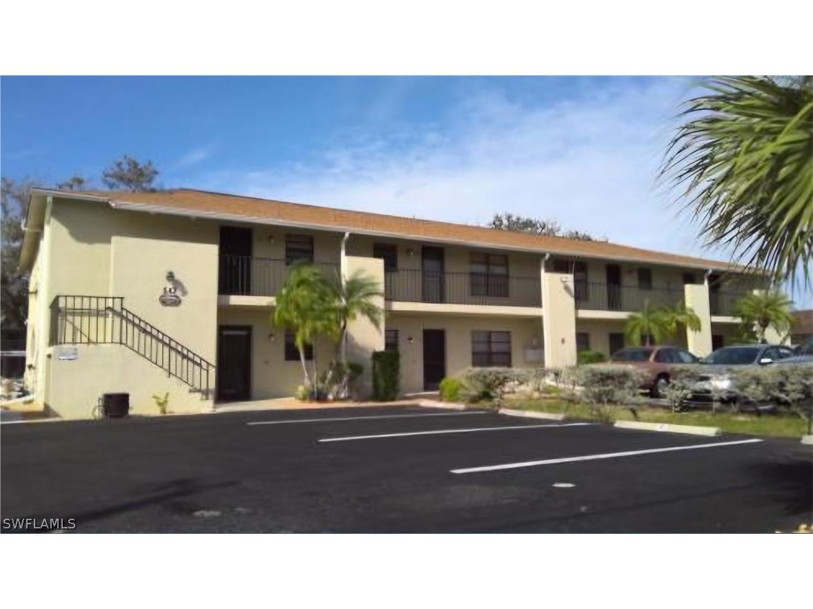 642 SE 13th Place #8 Cape Coral FL 33990 224062354 image1