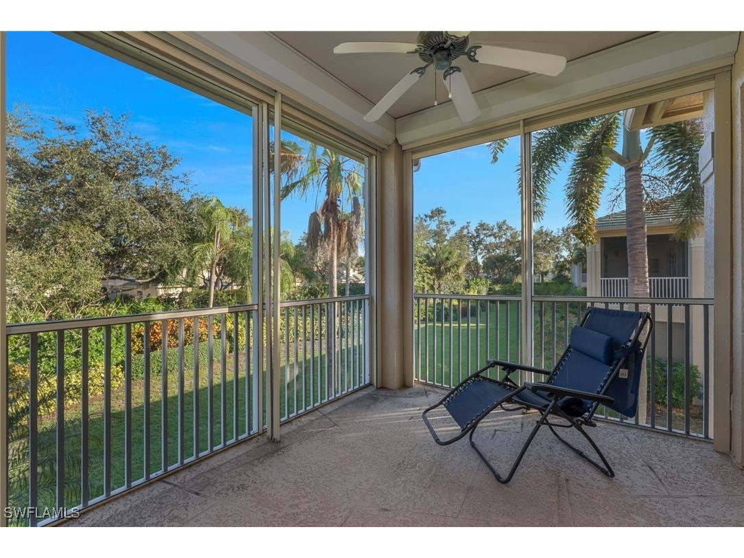 642 Vintage Reserve Circle #3D Naples FL 34119 225082790 image3