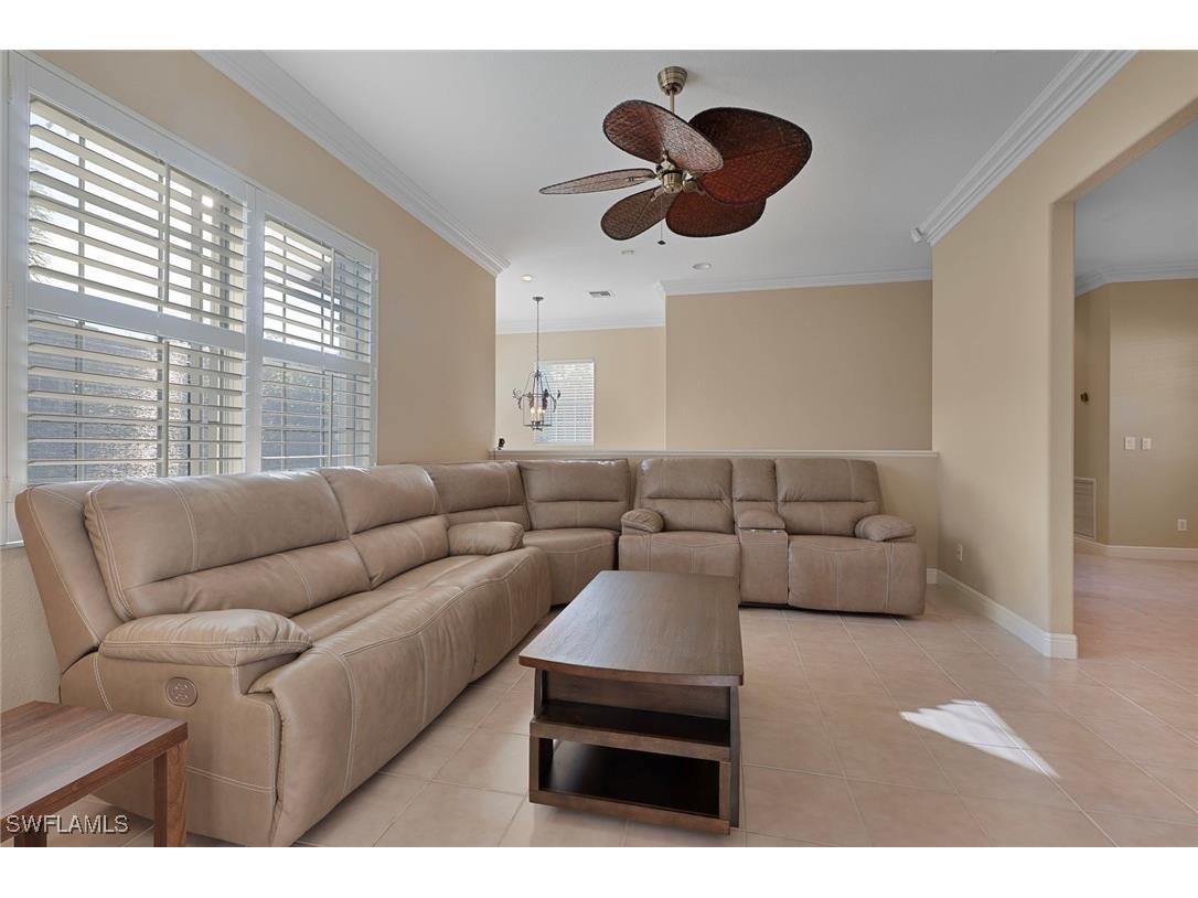 642 Vintage Reserve Circle #3D Naples FL 34119 225082790 image9