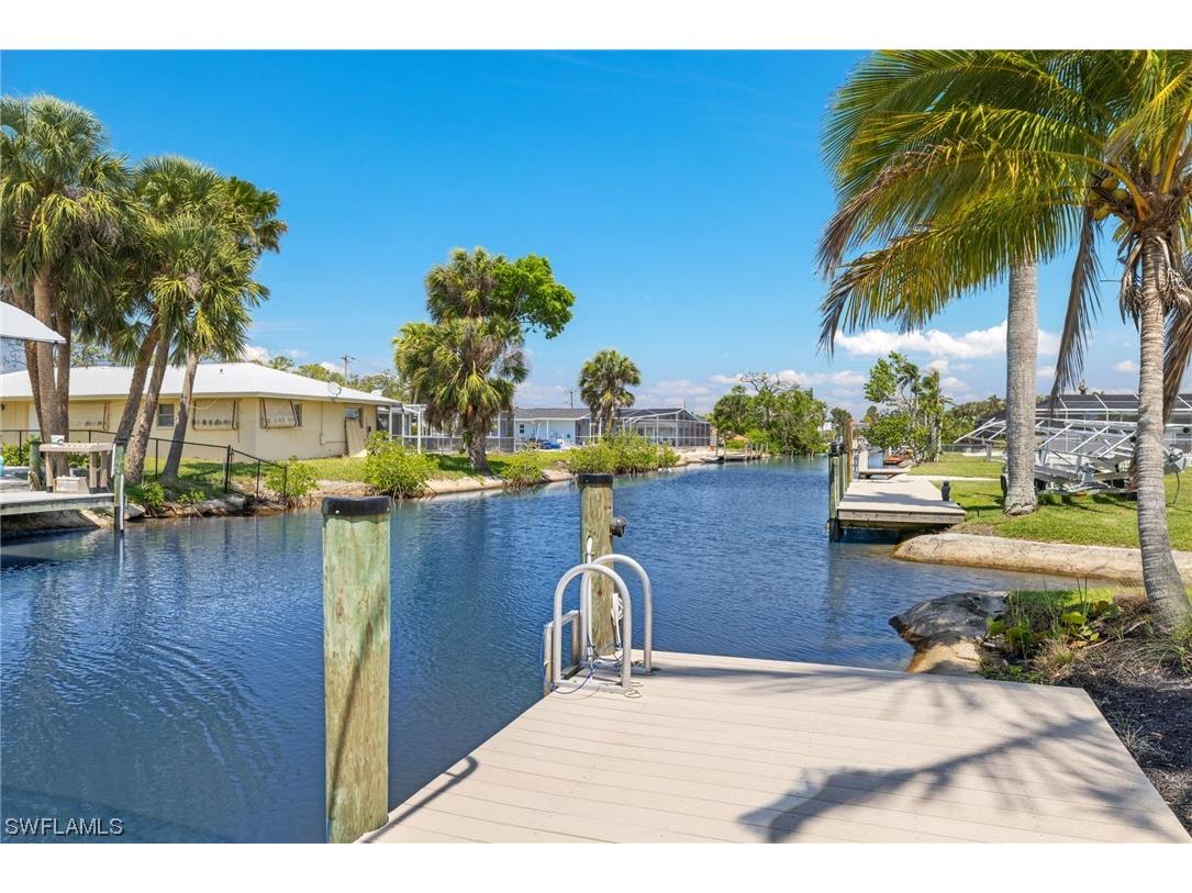6420 Plumosa Avenue Fort Myers FL 33908 224001966 image1