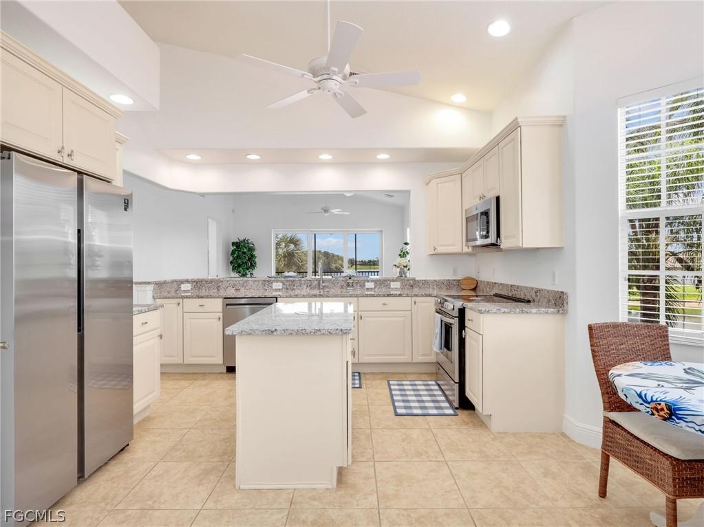 6422 Legacy Circle #704 Naples FL 34113 2026012892 image15