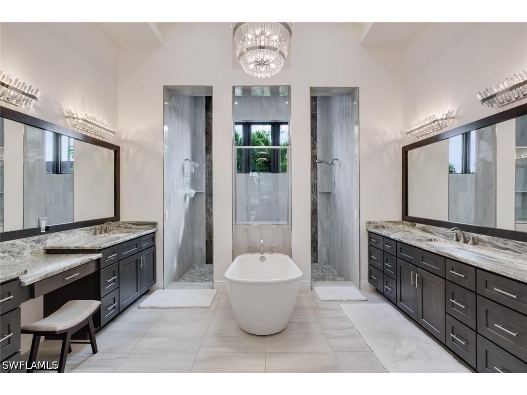 6423 Livingston Woods Lane Naples FL 34109 226015220 image16