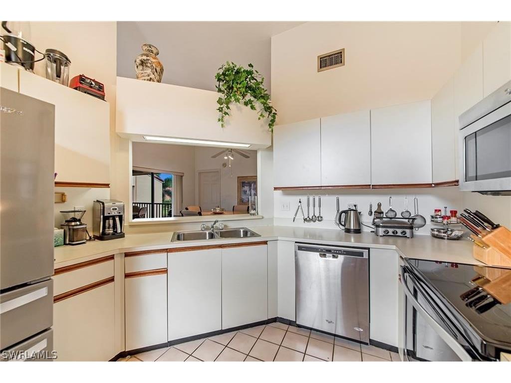 643 Beachwalk Circle #D-202 Naples FL 34108 226007345 image7