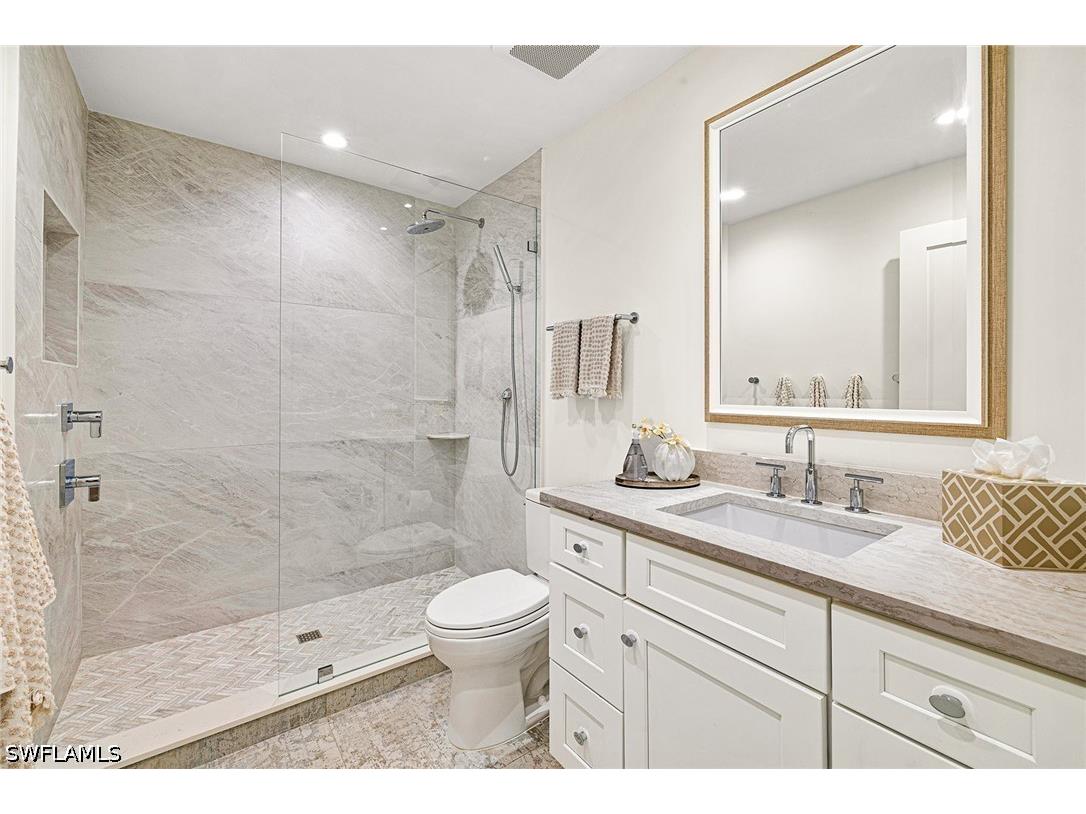 643 Bridgeway Lane Naples FL 34108 225011332 image24