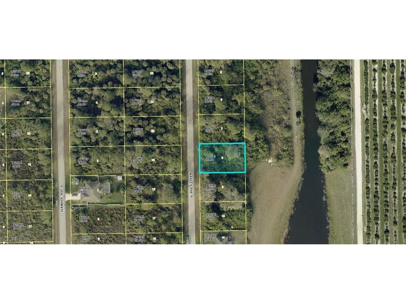 643 Naples Avenue S Lehigh Acres FL 33974 2025014926 image1