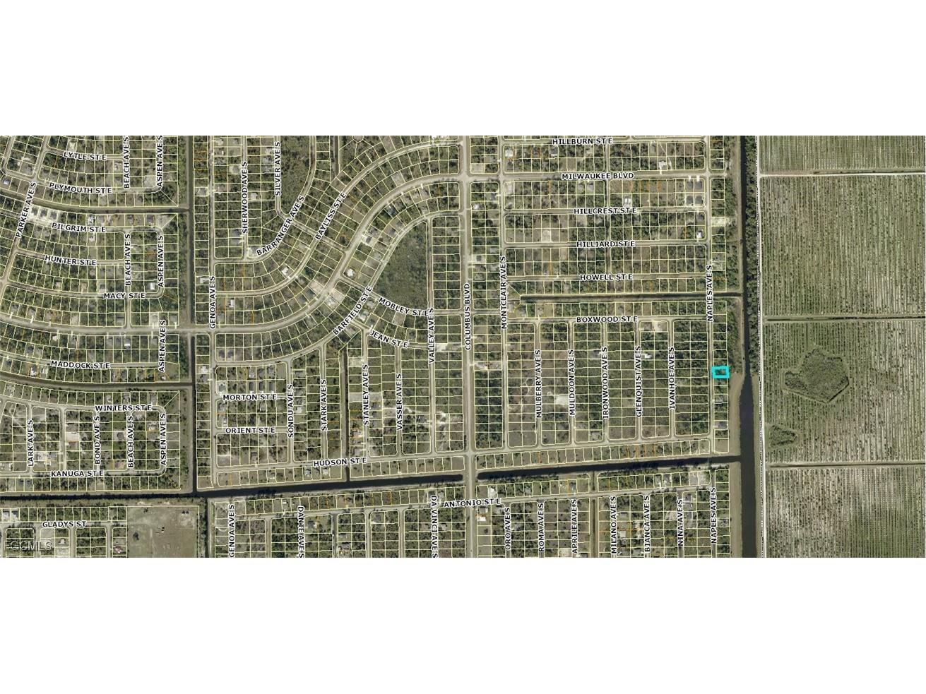 643 Naples Avenue S Lehigh Acres FL 33974 2025014926 image2