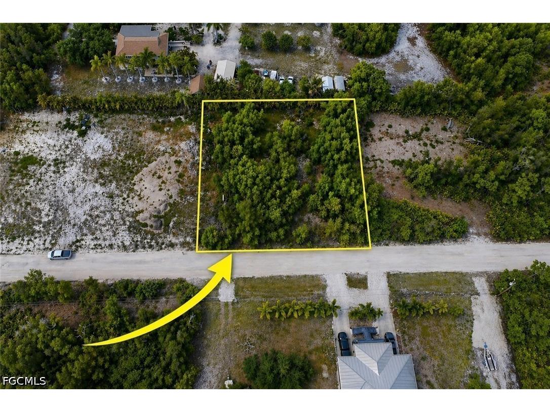 6430 Mannheim Road Bokeelia FL 33922 2026019379 image1