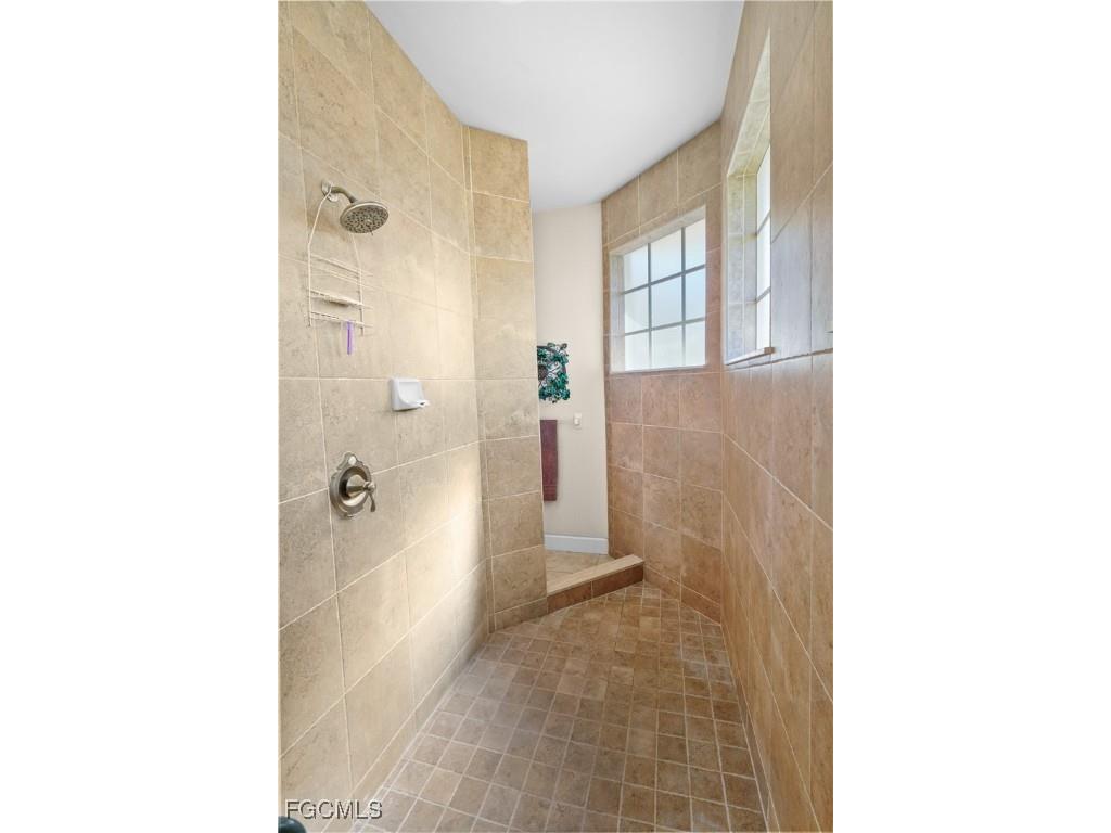 6430 P G A Drive North Fort Myers FL 33917 2025019979 image25