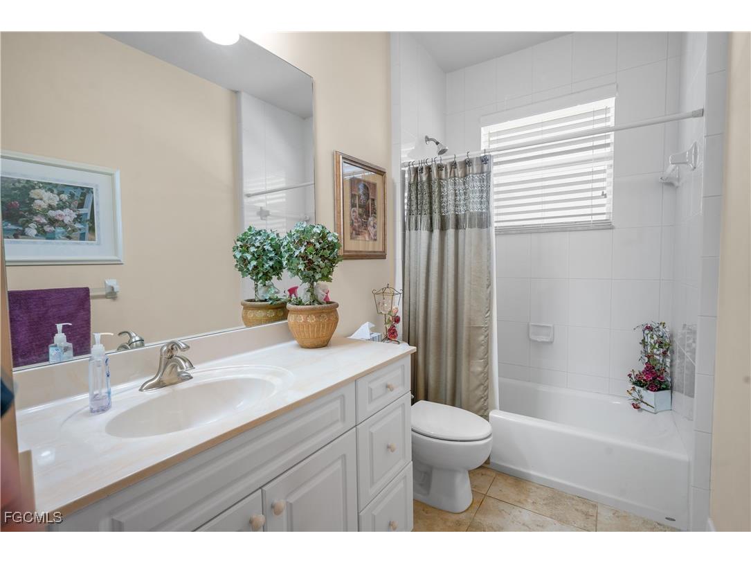 6430 P G A Drive North Fort Myers FL 33917 2025019979 image32