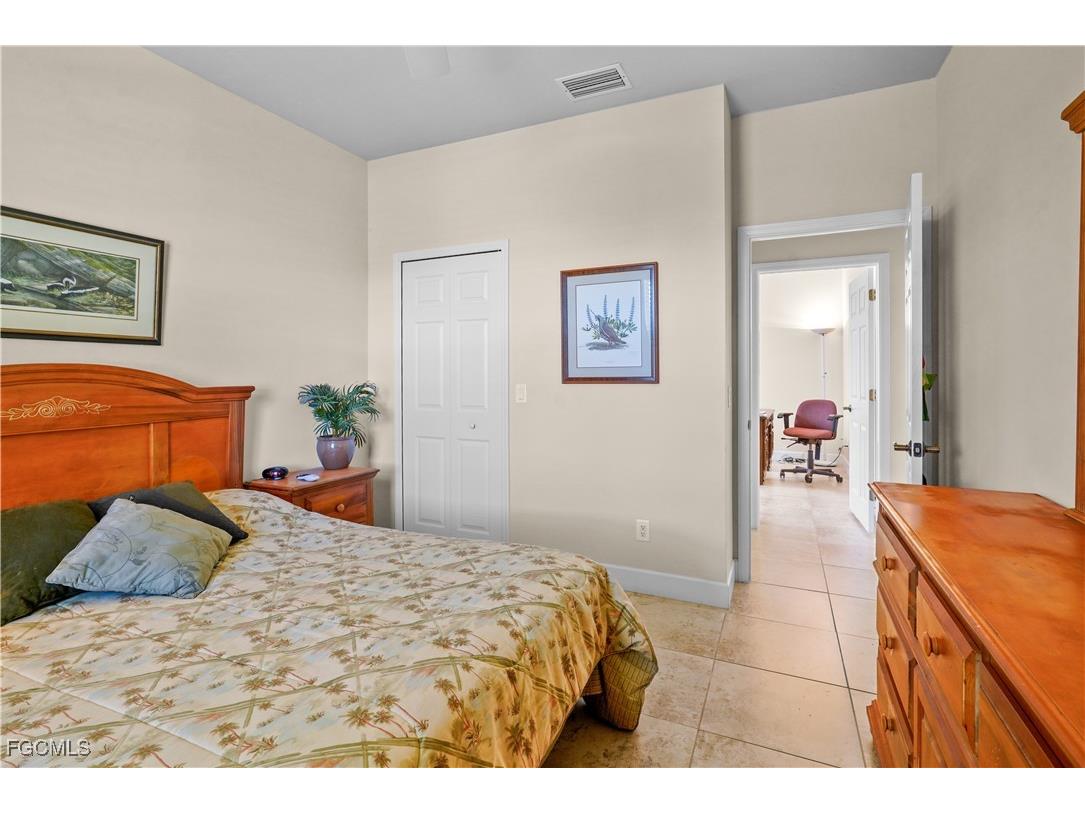 6430 P G A Drive North Fort Myers FL 33917 2025019979 image33